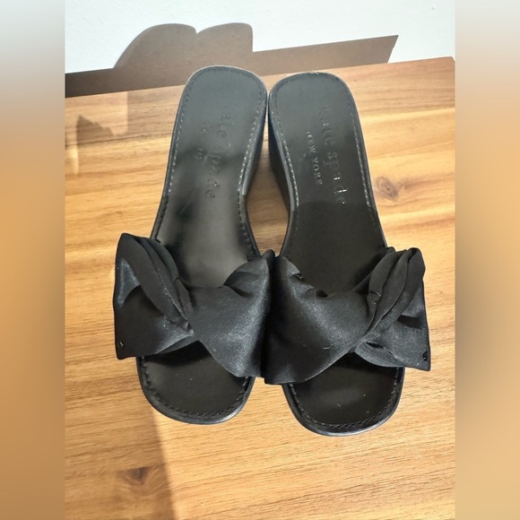 Kate Spade Bikini Platform Wedge Sandals Black Bow Size 9 EUC - Picture 9 of 11